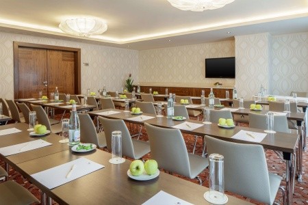 DoubleTree by Hilton Bratislava - 22