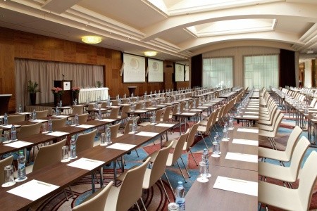 DoubleTree by Hilton Bratislava - 25
