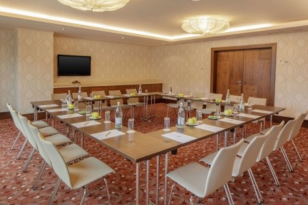 DoubleTree by Hilton Bratislava - 26