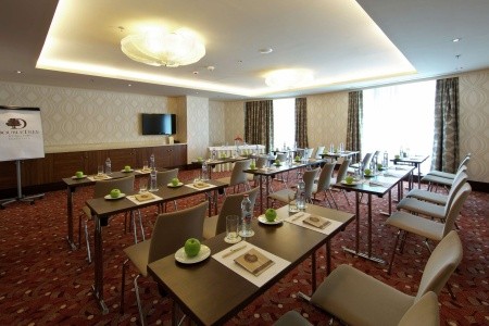 DoubleTree by Hilton Bratislava - 31