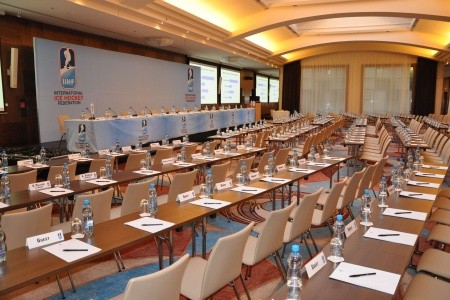 DoubleTree by Hilton Bratislava - 35