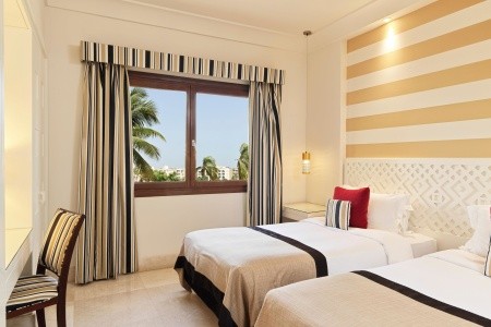 Omán Salalah Fanar Beach Resort & Residence 8 dňový pobyt All Inclusive Letecky Letisko: Bratislava May 2026 ( 2/05/26- 9/05/26)