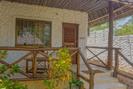 Zanzibar Nungwi Tanzanite Beach Resort 9 dňový pobyt Plná penzia Letecky Letisko: Praha January 2026 (13/01/26-21/01/26)