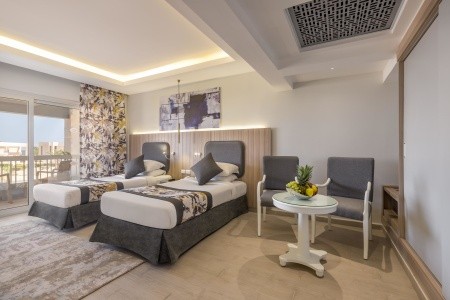 Long Beach Resort - 152