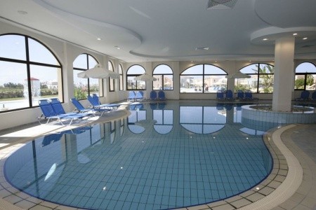 Avanti Holiday Village