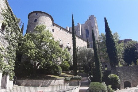 BARCELONA A GIRONA s pobytem u moře LET - 3
