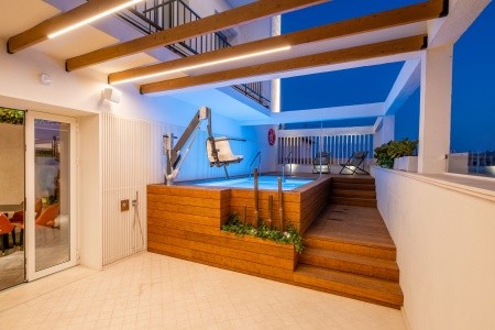 Španielsko Costa Del Sol Soho Boutique Equitativa (Malaga) 6 dňový pobyt Raňajky Letecky Letisko: Viedeň June 2026 (30/06/26- 5/07/26)