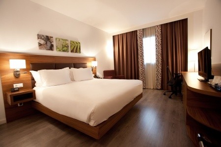 Španielsko Costa Del Sol Hilton Garden Inn Málaga 4 dňový pobyt Polpenzia Letecky Letisko: Viedeň March 2026 (10/03/26-13/03/26)