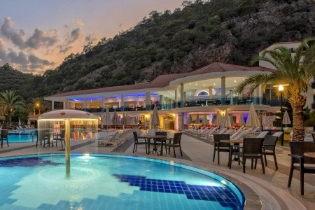 Montebello Resort