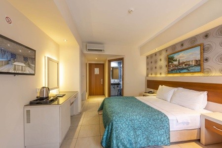 Montebello Resort
