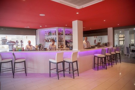 Royal Sunset Beach Club - 37