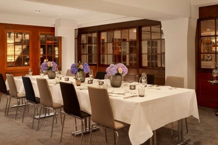 Nemecko Hamburg Reichshof Hamburg, Curio Collection By Hilton 4 dňový pobyt Bez stravy Vlastná March 2026 ( 4/03/26- 7/03/26)