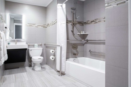 Martinique New York On Broadway, Curio Collection By Hilton - 27