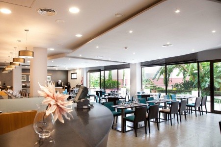 Španielsko Costa Del Sol Hilton Garden Inn Málaga 4 dňový pobyt Polpenzia Letecky Letisko: Viedeň March 2026 (10/03/26-13/03/26)