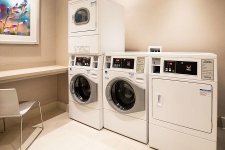 USA New York Hilton Garden Inn Nyc Financial Center / Manhattan Downtown 11 dňový pobyt Raňajky Letecky Letisko: Viedeň September 2025 (30/09/25-10/10/25)