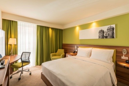 Hampton By Hilton Munich City West - 22