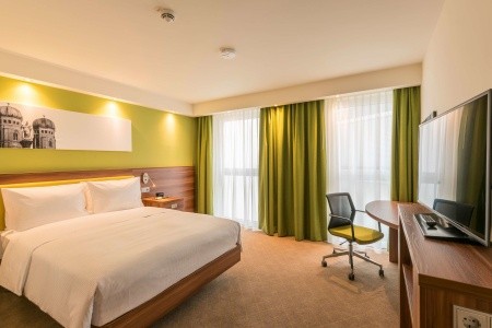 Hampton By Hilton Munich City West - 23