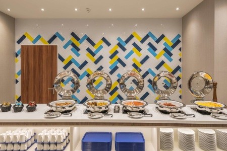 Hampton By Hilton Munich City West - 33