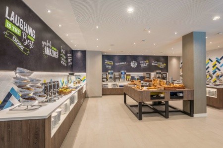 Hampton By Hilton Munich City West - 35