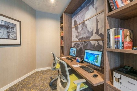 Hampton By Hilton Munich City West - 39