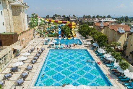 Crystal Waterworld Park Resort & Spa - 119