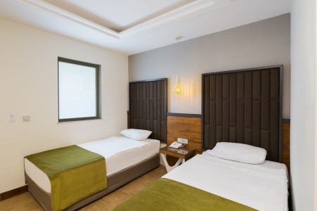 Crystal Waterworld Park Resort & Spa - 120