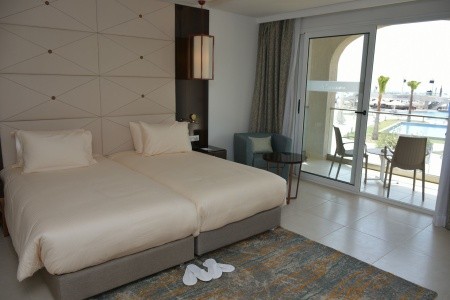 White Beach Resort - 26