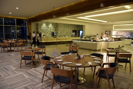 White Beach Resort - 36