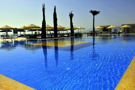 White Beach Resort - 52