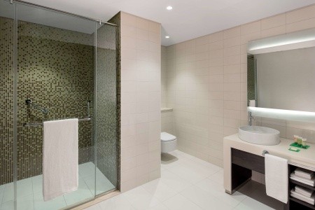 Spojené arabské emiráty Dubaj Hyatt Place Dubai Jumeirah 9 dňový pobyt Raňajky Letecky Letisko: Praha May 2026 ( 5/05/26-13/05/26)