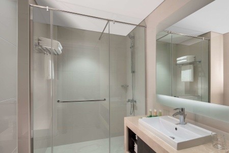 Spojené arabské emiráty Dubaj Hyatt Place Dubai Jumeirah 9 dňový pobyt Raňajky Letecky Letisko: Praha May 2026 ( 5/05/26-13/05/26)