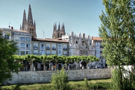 Svatojakubská pouť 2 - severní cestou přes Kantábrii, Asturii a Picos de Europa do Santiaga de Compostela - letecky - 5