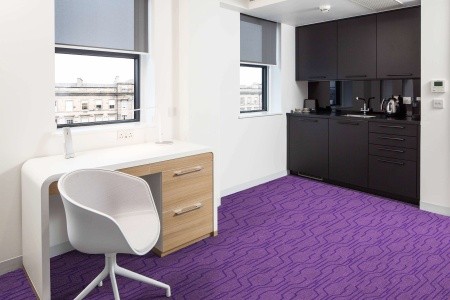Yotel Edinburgh - 21