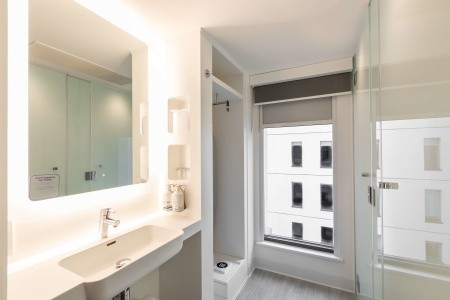 Yotel Edinburgh - 59