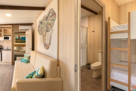 Magic Natura – Animal, Waterpark & Polynesian Lodge Resort