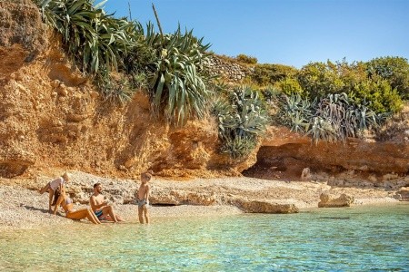 Valamar Amicor Green Resort