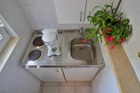 Chorvátsko Omiš Apartmány Slado 8 dňový pobyt Bez stravy Vlastná September 2025 ( 6/09/25-13/09/25)