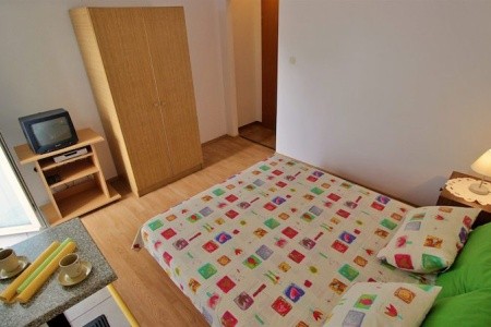 Chorvátsko Omiš Apartmány Slado 8 dňový pobyt Bez stravy Vlastná September 2025 ( 6/09/25-13/09/25)