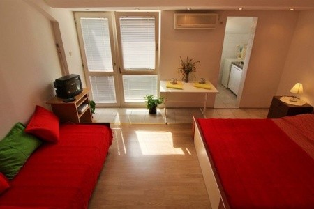 Chorvátsko Omiš Apartmány Slado 8 dňový pobyt Bez stravy Vlastná September 2025 ( 6/09/25-13/09/25)