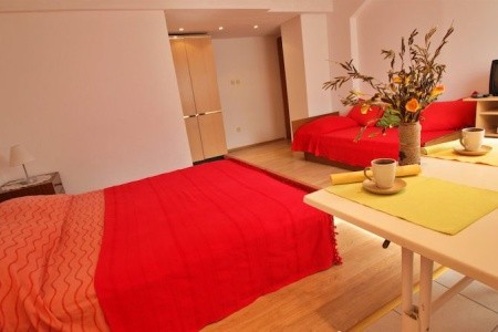 Chorvátsko Omiš Apartmány Slado 8 dňový pobyt Bez stravy Vlastná September 2025 ( 6/09/25-13/09/25)