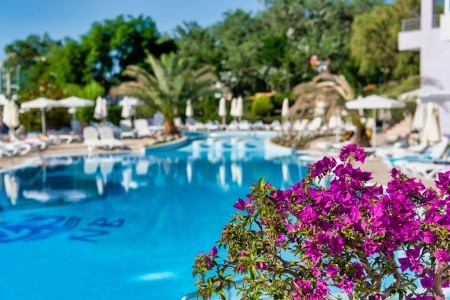 Sentido Neptun Beach - 12