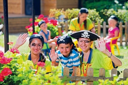 Bulharsko Zlaté Piesky Hvd Viva 8 dňový pobyt Ultra All inclusive Letecky Letisko: Praha June 2026 (21/06/26-28/06/26)