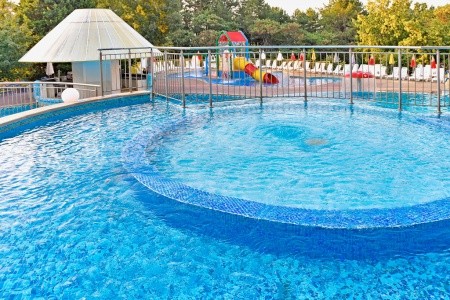 Bulharsko Albena Orchidea 15 dňový pobyt All Inclusive Letecky Letisko: Praha July 2026 (26/07/26- 9/08/26)