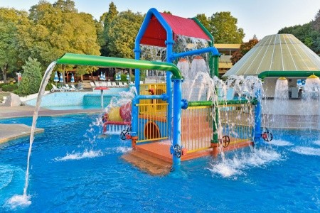 Bulharsko Albena Orchidea 15 dňový pobyt All Inclusive Letecky Letisko: Praha July 2026 (26/07/26- 9/08/26)