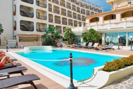 Hellenia Yachting - 3