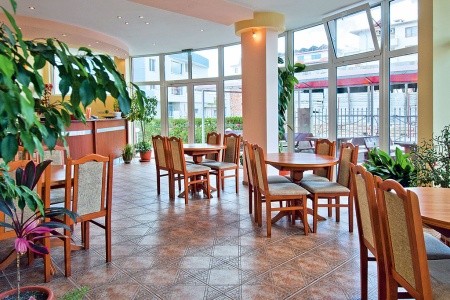 Bulharsko, Slunečné Pobřeží, Sunny Flower, za <span>11.990</span> Kč