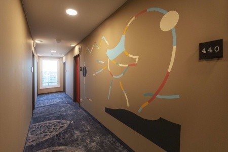 the niu Sparrow - 28