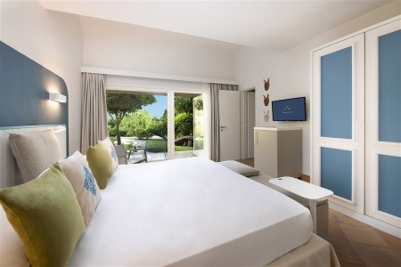 Taliansko Sardínia / Sardegna Chia Laguna Resort Village 15 dňový pobyt Polpenzia Vlastná May 2026 (21/05/26- 4/06/26)