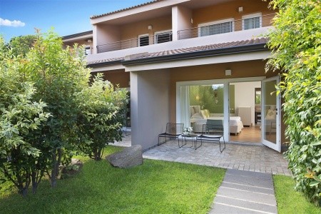 Taliansko Sardínia / Sardegna Chia Laguna Resort Village 15 dňový pobyt Polpenzia Vlastná May 2026 (21/05/26- 4/06/26)