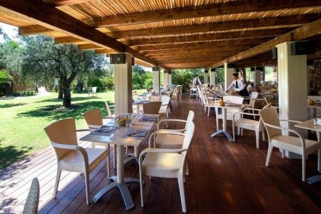 Taliansko Sardínia / Sardegna Chia Laguna Resort Village 15 dňový pobyt Polpenzia Vlastná May 2026 (21/05/26- 4/06/26)